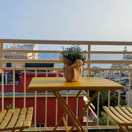 Apartment Blues, Finestra Su Boccadasse *